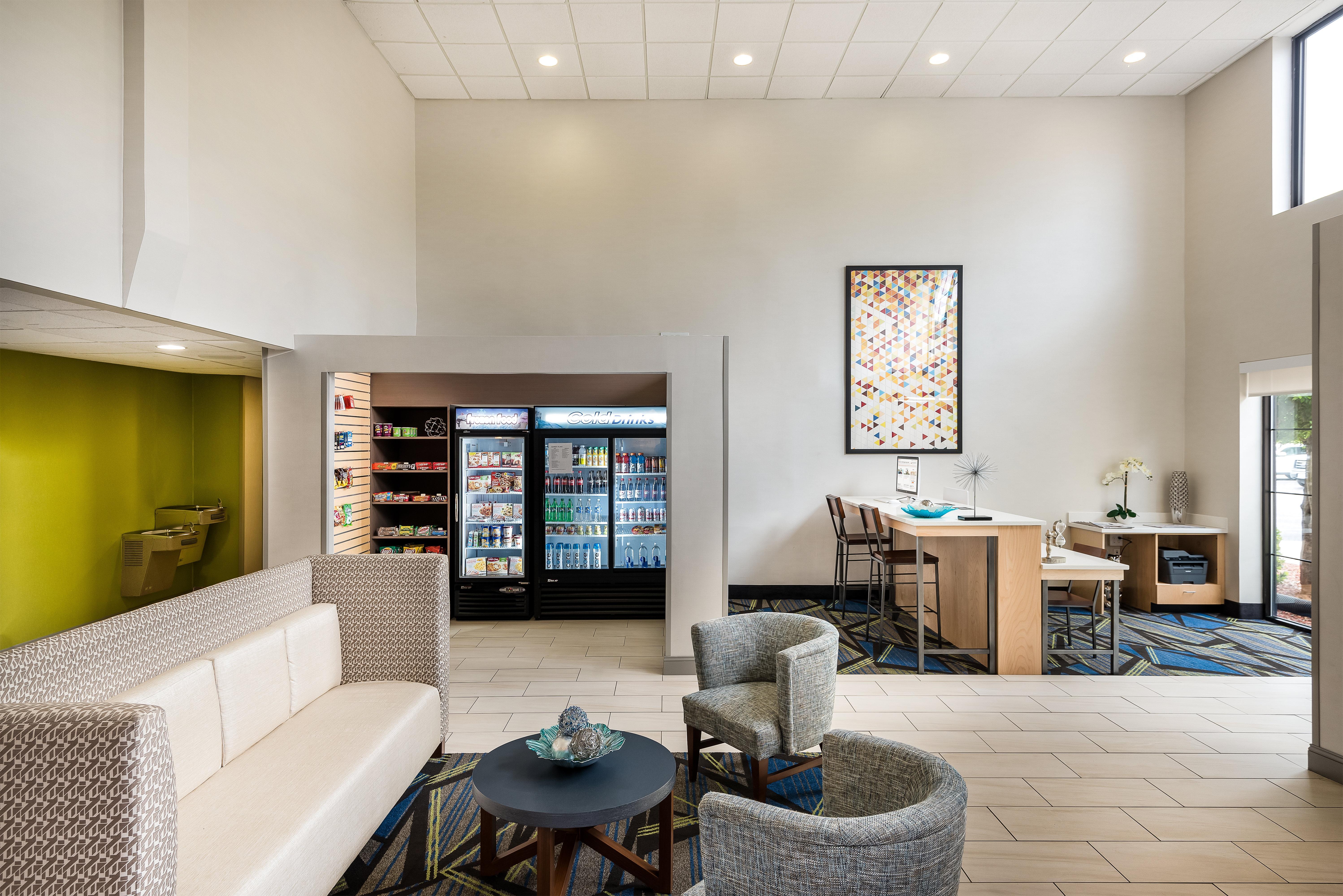 Hotel Express & Charlotte Arpt-belmont By Ihg Belmont