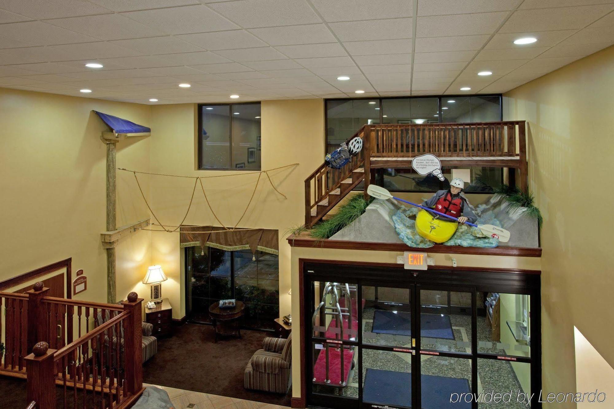 Hotel Express & Charlotte Arpt-belmont By Ihg