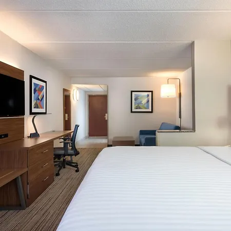Holiday Inn Express & Suites Charlotte Arpt-Belmont By Ihg Exterior photo