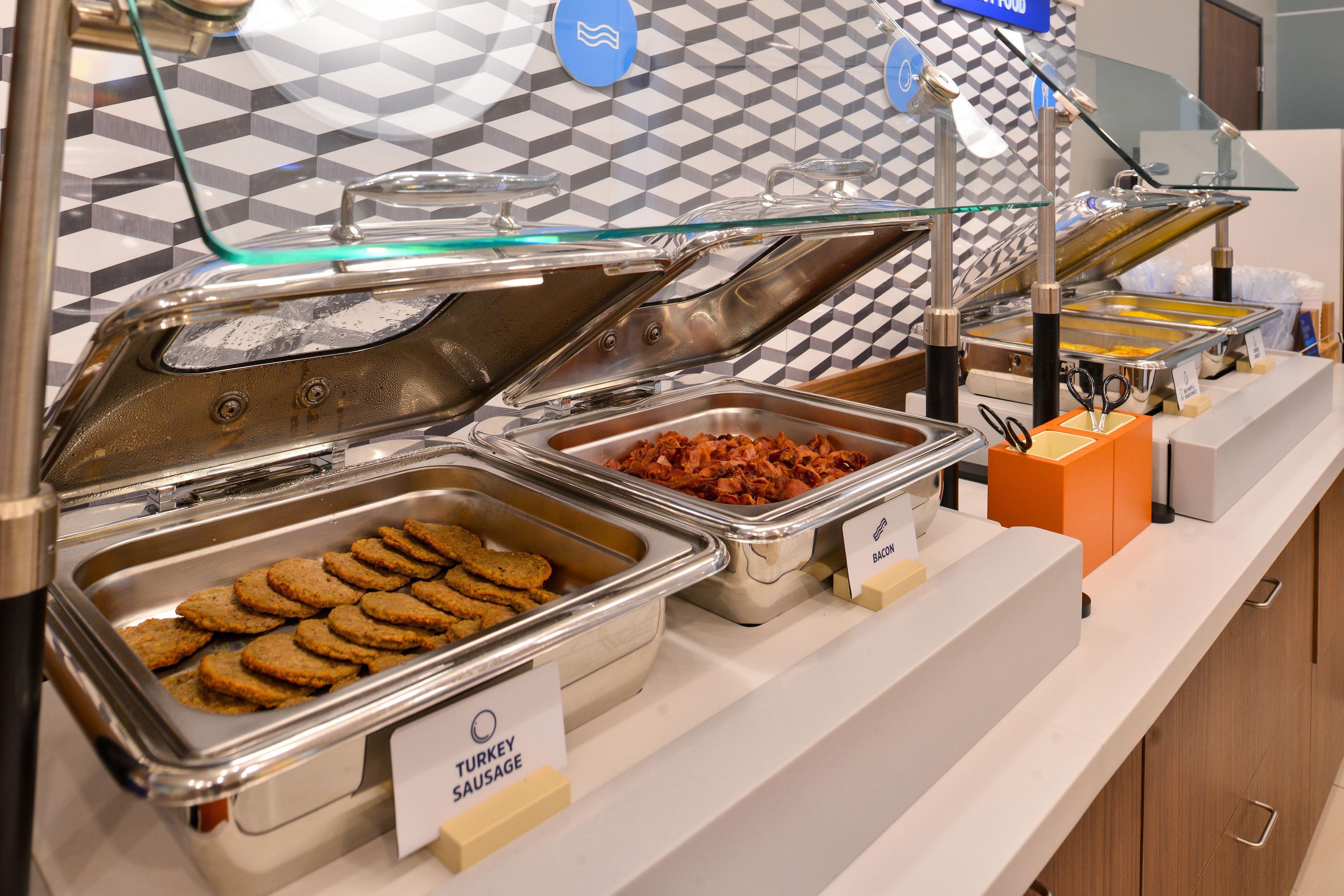 Express & Charlotte Arpt-belmont By Ihg Belmont